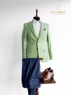 Costum pentru bărbați